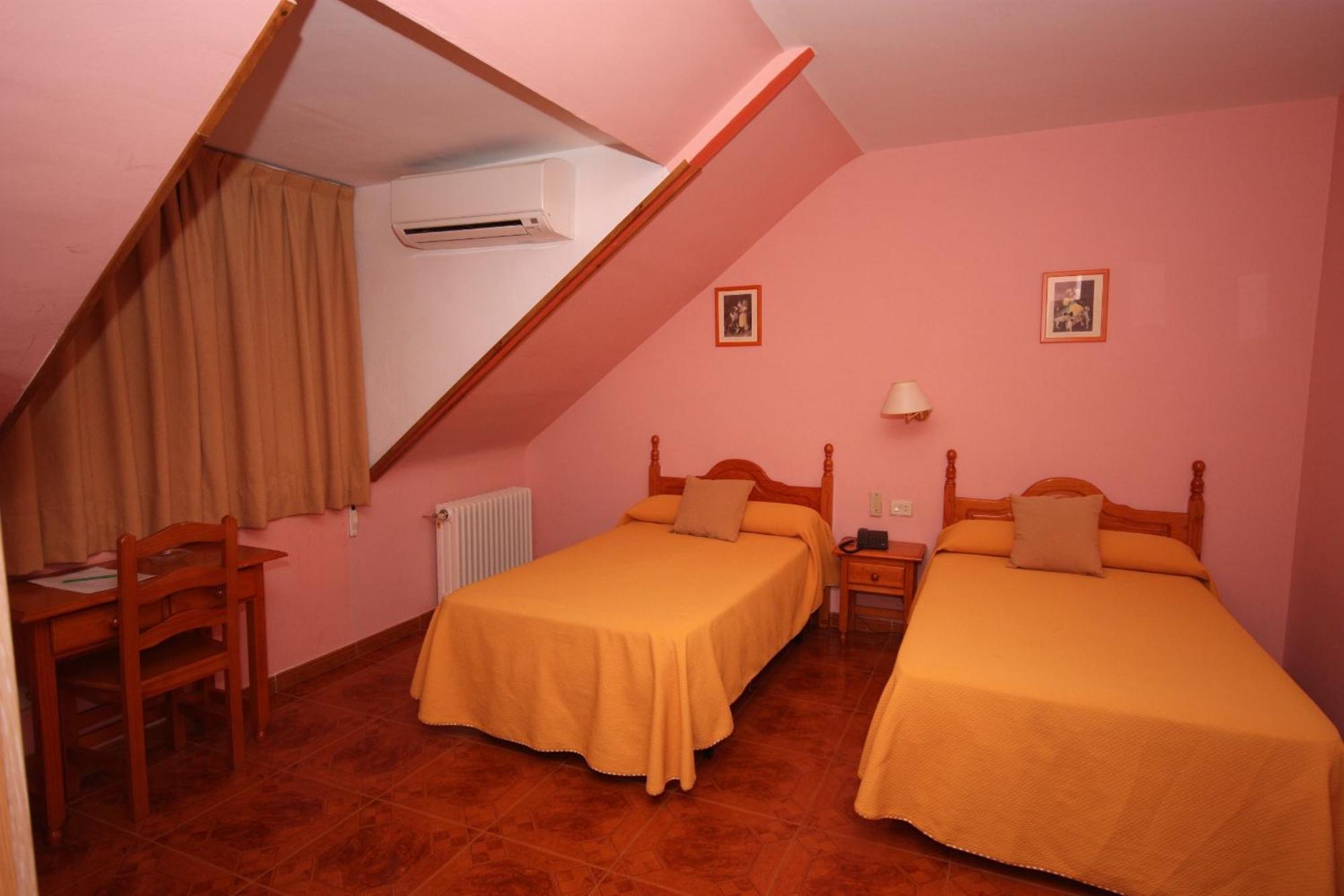 Hotel Rural Montana De Cazorla Arroyo Frio Exteriör bild