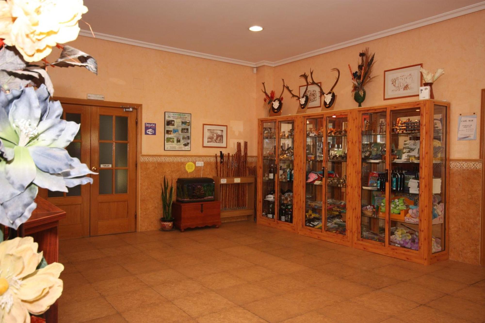 Hotel Rural Montana De Cazorla Arroyo Frio Exteriör bild