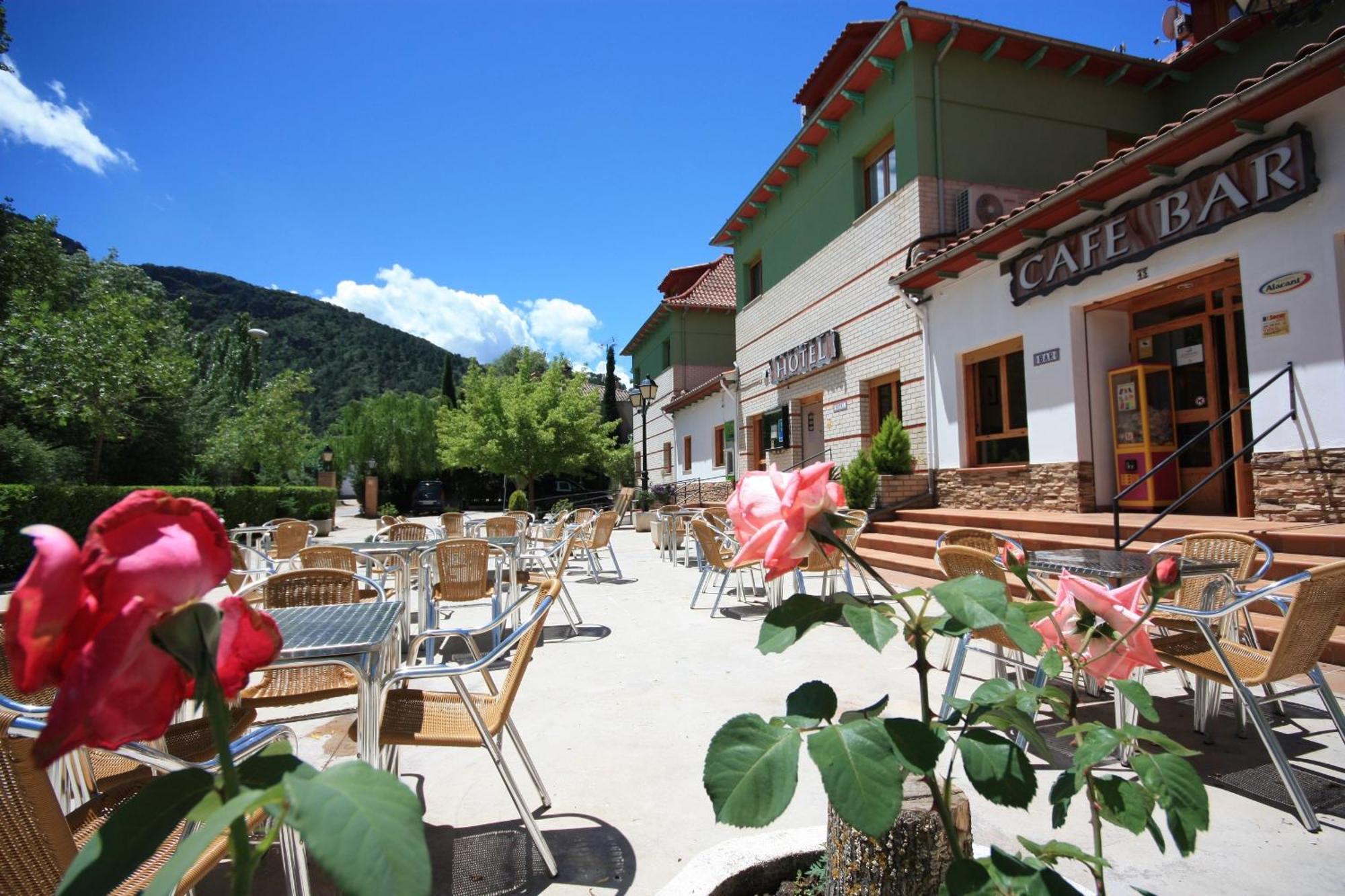 Hotel Rural Montana De Cazorla Arroyo Frio Exteriör bild