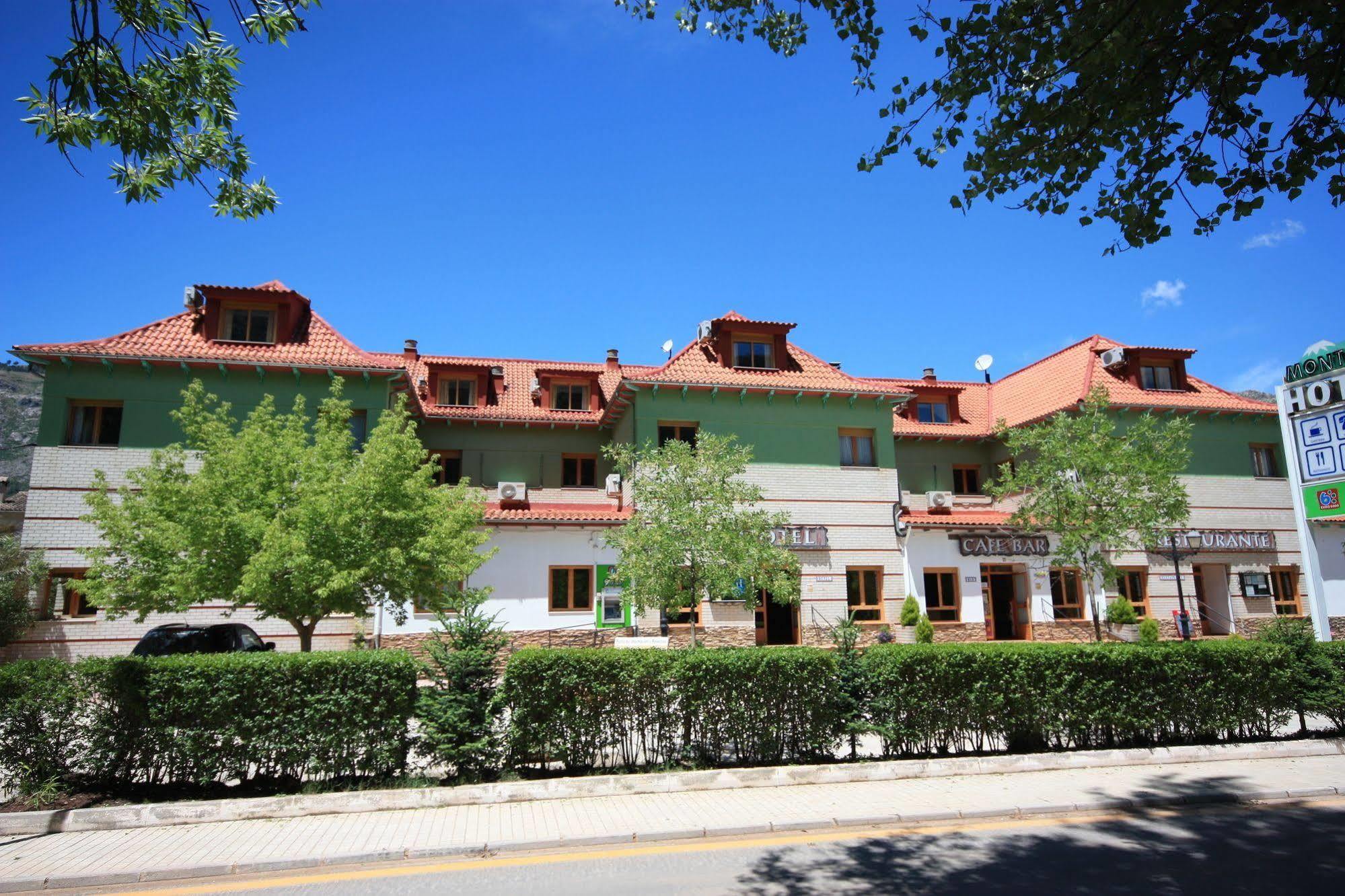 Hotel Rural Montana De Cazorla Arroyo Frio Exteriör bild